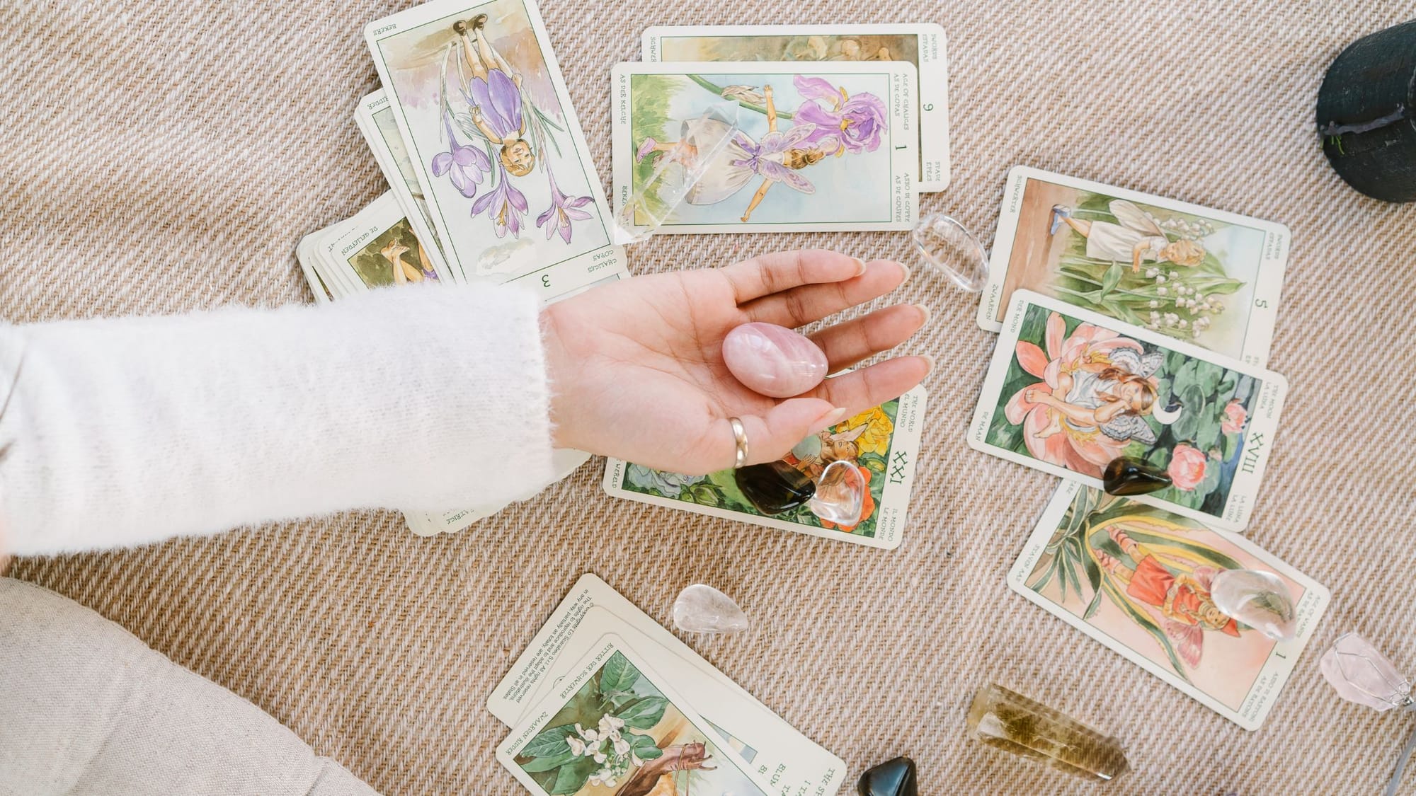 Tarot And Kabbalah: A Comprehensive Beginner's Guide